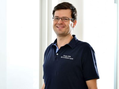 Portraitbild MU Dr. Michal Lajcak